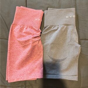 NVGTN small pink scrunch bum and grey contour shorts